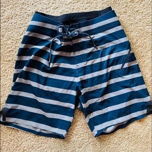Lululemon Current State Board Short Mens Navy Blue Stripe  Swim Trunks Shorts 32